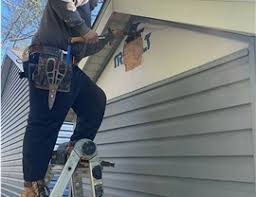 Best Siding Removal and Disposal  in East Mountain, TX